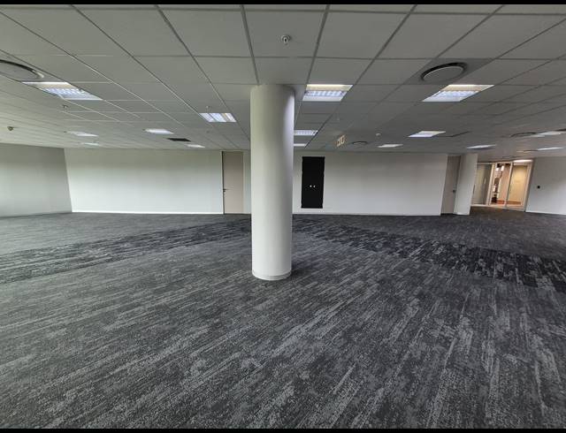 269M² OFFICE TO LET IN SANDTON CENTRAL